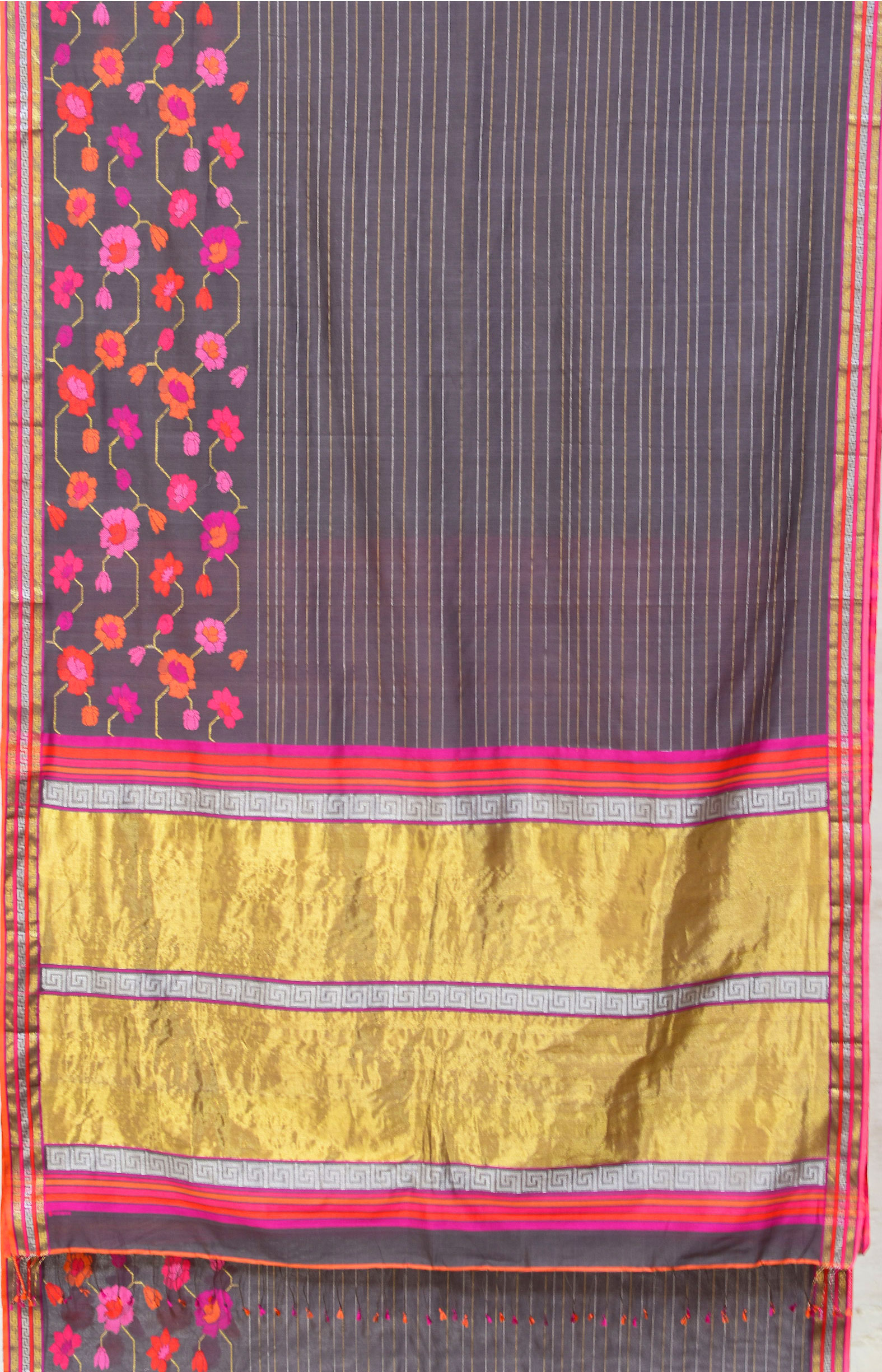 Greyish Brown, Handwoven Organic Cotton, Textured Weave , Jacquard Handpicked, Festive Wear, Jari Saree